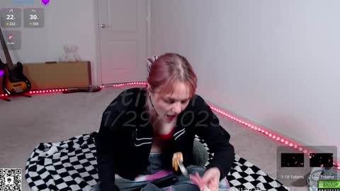 PiperAvery online show from 01-29-25, 11:25