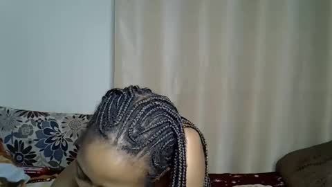 Caramel online show from 11-02-25, 03:09