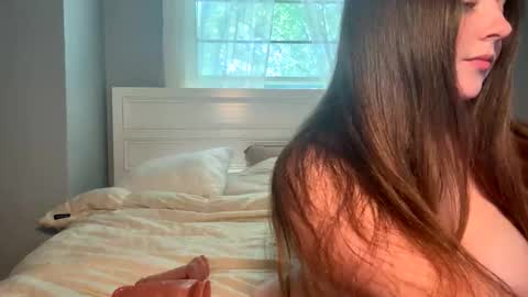 Bella online show from 06-04-26, 06:36