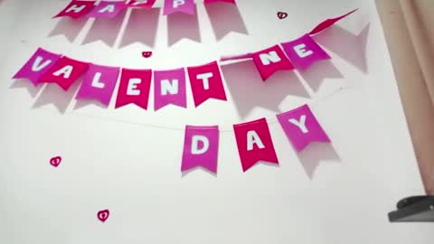 Snapshot of petiteivoryqueen chatting on 02-03-25, 05:18 danna online show from 02-03-25, 05:18