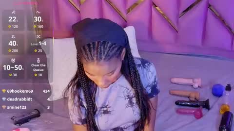 little sharon online show from 11-08-25, 03:18