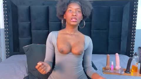 little sharon online show from 06-27-26, 02:38
