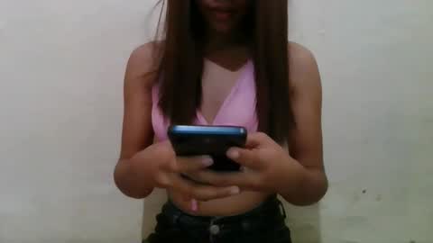 Snapshot of petitesexyasian chatting on 03-14-26, 12:17 petitesexyasian online show from 03-14-26, 12:17