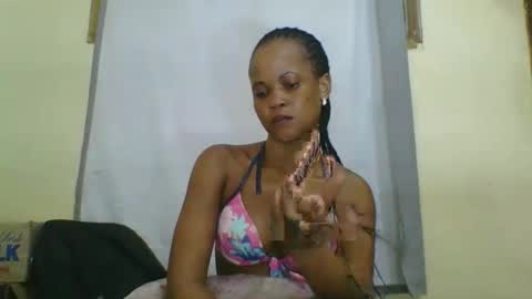 petitesmiley online show from 09-17-25, 06:53