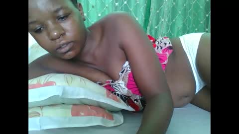 petitesweetchiq online show from 03-20-26, 07:02