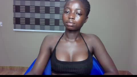 petitexxebony online show from 06-06-26, 11:09