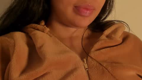 Snapshot of petitgirl_ chatting on 09-27-25, 07:52 J A S S online show from 09-27-25, 07:52