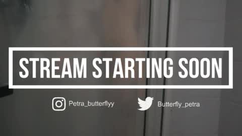 Snapshot of petra_butterfly chatting on 03-25-26, 12:16 i.. .U can call me Nick .... Help me to reach 200 thumbs up online show from 03-25-26, 12:16