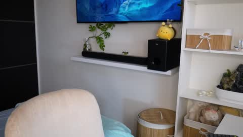 Snapshot of pettercat chatting on 10-09-25, 03:32 Pettercat online show from 10-09-25, 03:32