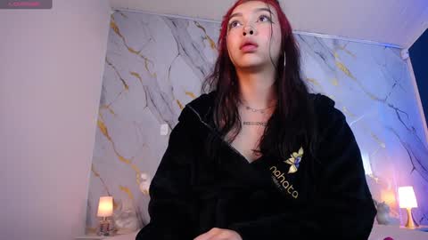 Snapshot of pettit_courtny chatting on 02-06-25, 02:00 Pettit Courtny online show from 02-06-25, 02:00