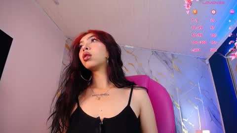 Snapshot of pettit_courtny chatting on 02-21-25, 08:05 Pettit Courtny online show from 02-21-25, 08:05