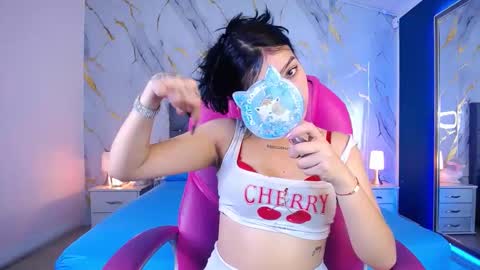 Snapshot of pettit_courtny chatting on 02-27-25, 07:58 Pettit Courtny online show from 02-27-25, 07:58