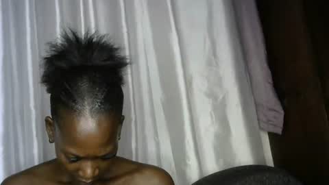 pettite_cora1 online show from 06-15-26, 05:37
