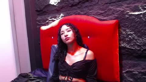 Moon  online show from 11-07-25, 07:58