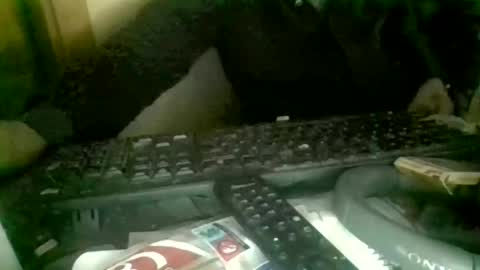 Snapshot of peyo873996 chatting on 05-11-26, 05:43 peyo873996 online show from 05-11-26, 05:43
