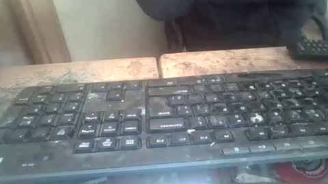 Snapshot of peyo873996 chatting on 05-16-26, 08:11 peyo873996 online show from 05-16-26, 08:11