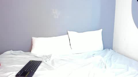 Peyton Rosse online show from 01-09-25, 03:01