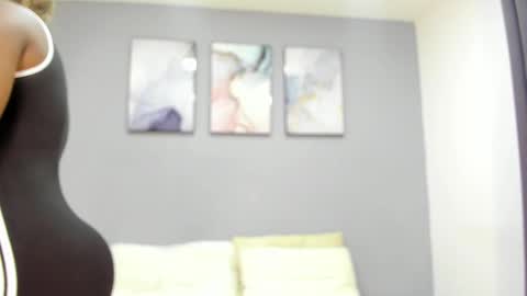 Peyton Rosse online show from 02-24-25, 11:43