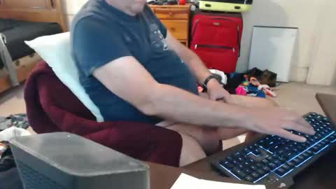 pghhorny2 online show from 06-01-26, 06:20