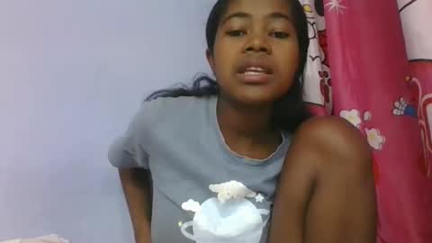 Snapshot of phania185885 chatting on 05-06-26, 05:46 phania185885 online show from 05-06-26, 05:46