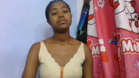 phania185885 online show from 06-16-26, 05:43