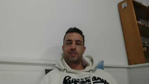 Snapshot of phantasie31 chatting on 03-25-26, 09:32 phantasie31 online show from 03-25-26, 09:32