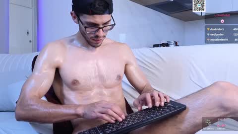 phantom_bigger1 online show from 01-30-25, 05:17