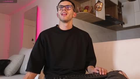 phantom_bigger1 online show from 03-05-25, 11:28