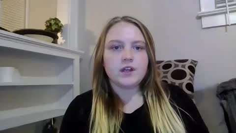 Snapshot of phatassblond chatting on 02-11-25, 01:10 PhatAssBlond online show from 02-11-25, 01:10