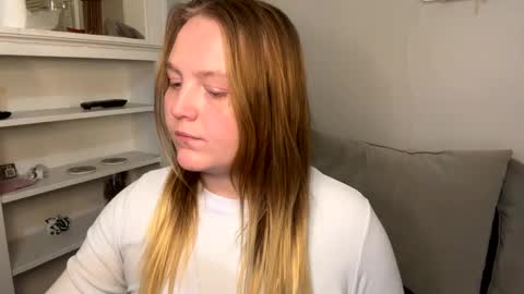 Snapshot of phatassblond chatting on 02-15-25, 11:47 PhatAssBlond online show from 02-15-25, 11:47