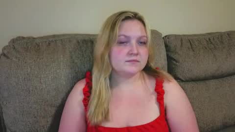 Snapshot of phatassblond chatting on 03-21-26, 03:00 PhatAssBlond online show from 03-21-26, 03:00