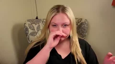 PhatAssBlond online show from 06-14-26, 05:31