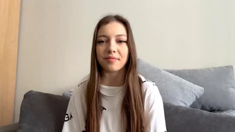 Anna online show from 10-08-25, 08:23