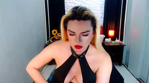 Snapshot of phenominalduodiva chatting on 03-14-26, 10:32 cervena online show from 03-14-26, 10:32