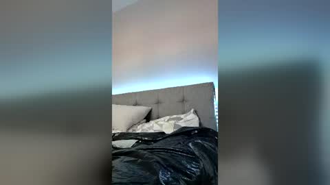 Snapshot of philemmaup chatting on 07-05-26, 05:58 philemmaup online show from 07-05-26, 05:58