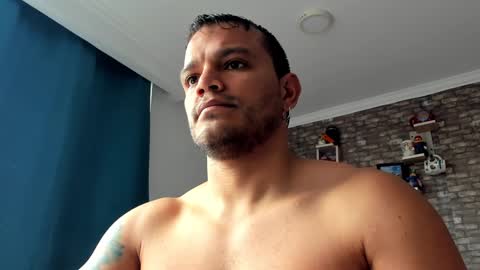 Snapshot of philipe_inzagui chatting on 01-26-25, 07:52 Philipe online show from 01-26-25, 07:52