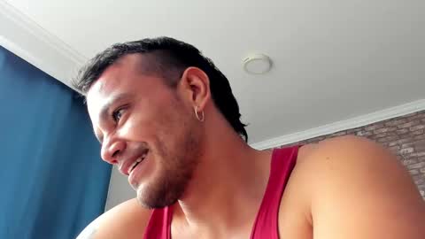 Snapshot of philipe_inzagui chatting on 02-16-25, 08:44 Philipe online show from 02-16-25, 08:44