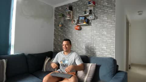 Philipe online show from 02-09-26, 08:35