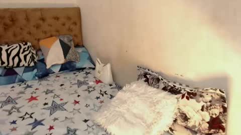 Snapshot of philipina_ally chatting on 01-12-25, 01:53 philipina_ally online show from 01-12-25, 01:53