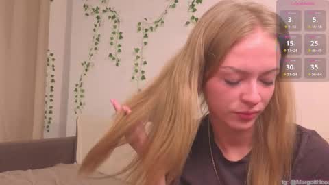 Snapshot of philippagales chatting on 10-02-25, 05:58 Margot call me Margot Robbie online show from 10-02-25, 05:58