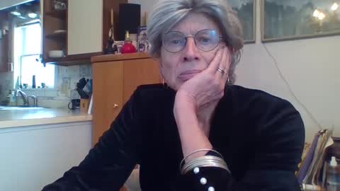 Snapshot of phillipa1023 chatting on 01-29-25, 05:13 phillipa online show from 01-29-25, 05:13