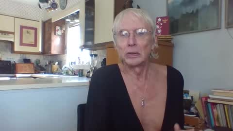 Snapshot of phillipa1023 chatting on 02-16-26, 06:26 phillipa online show from 02-16-26, 06:26