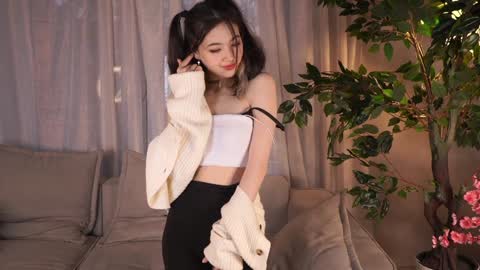 Hitomi oo online show from 12-06-24, 12:05