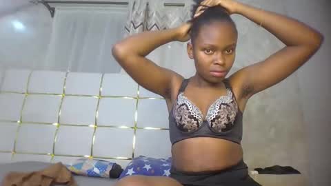 phoebe online show from 02-22-26, 07:01