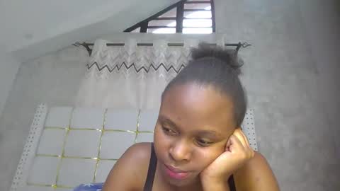 phoebe online show from 03-02-26, 05:08