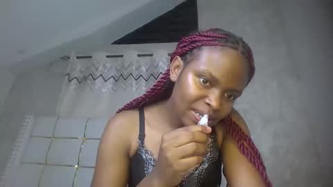 phoebe online show from 03-23-26, 07:07