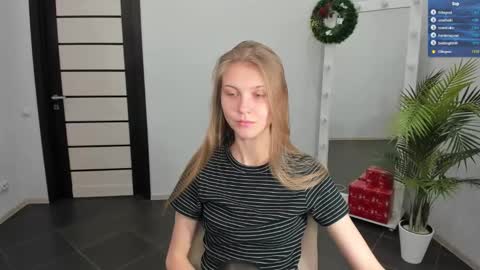 Phoebe online show from 12-12-24, 11:29