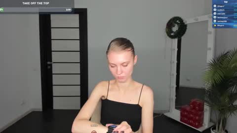Phoebe online show from 12-13-24, 12:39