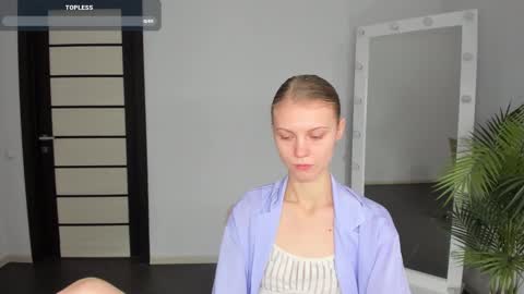 Phoebe online show from 01-13-25, 11:19