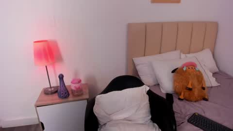 Phoenix Angel  online show from 01-05-25, 02:06